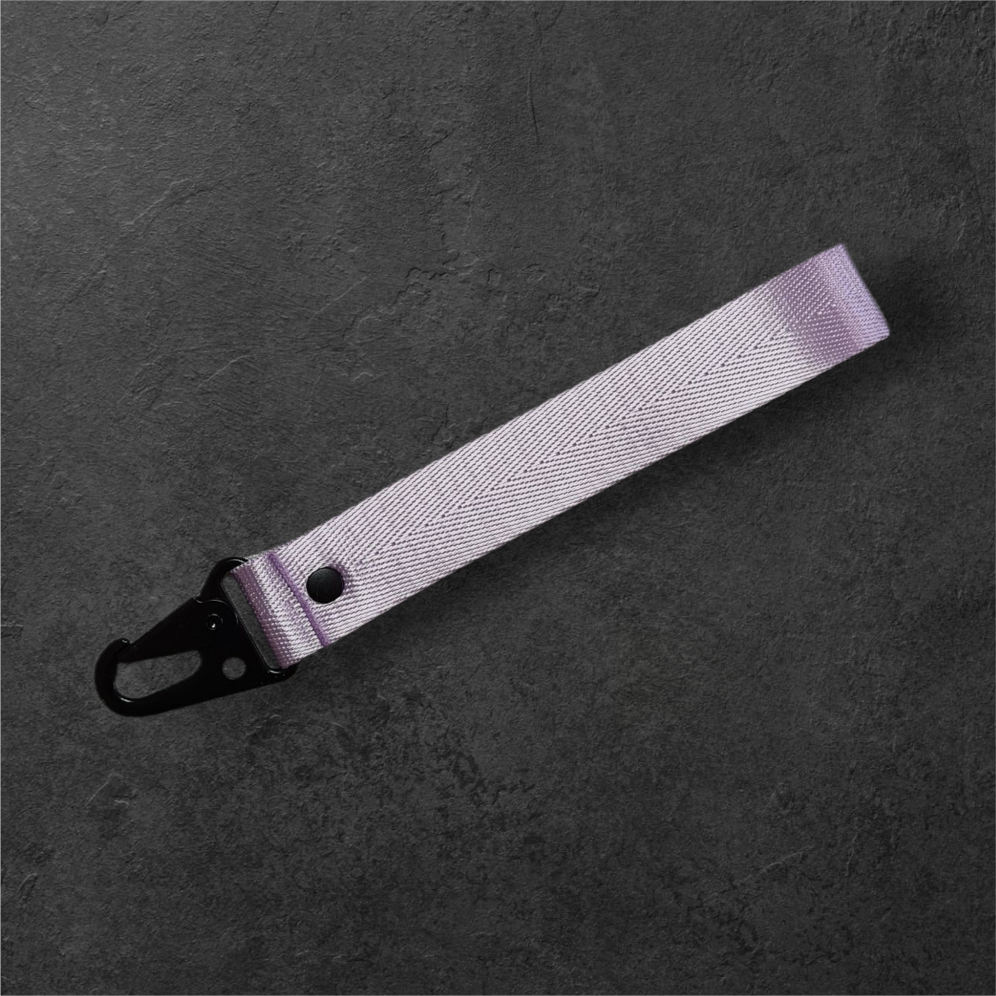 Porte-clés " Petite motarde " couleur lilas