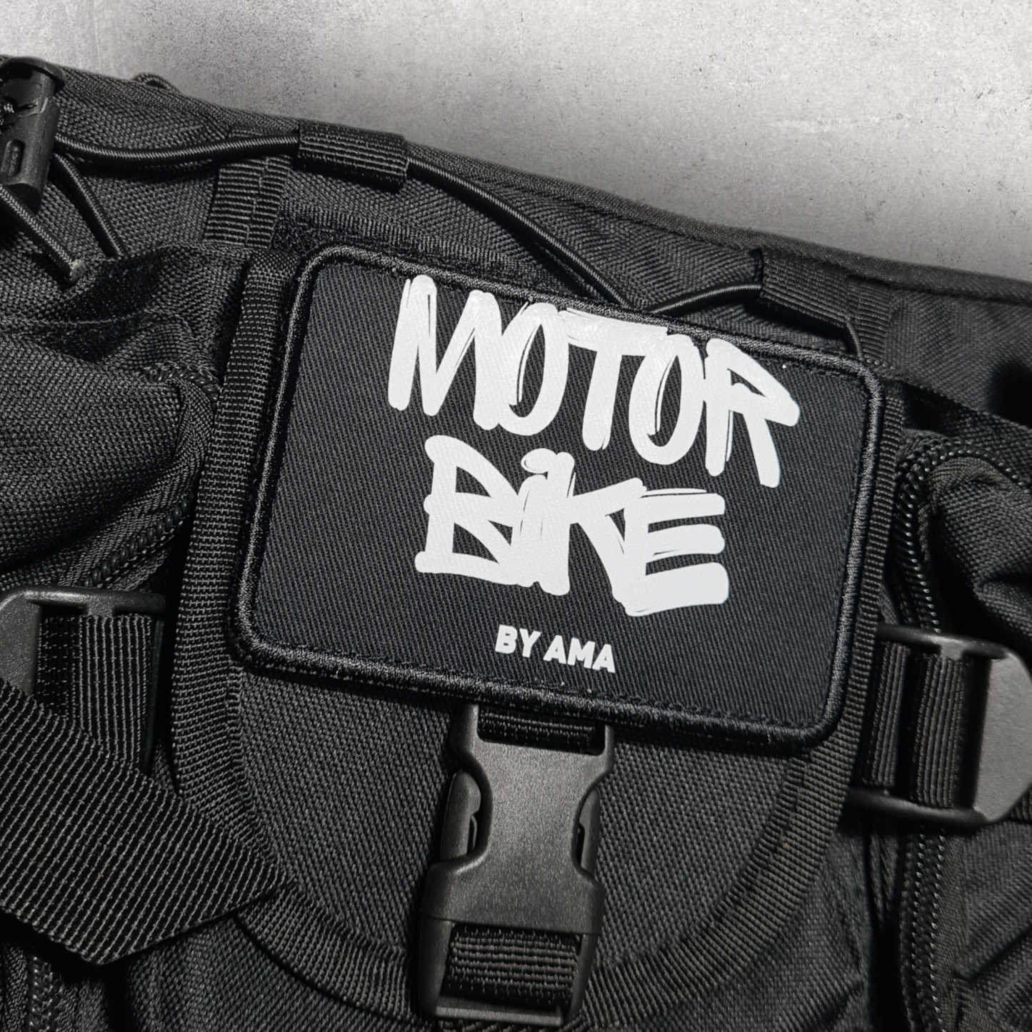 Banane avec patch amovible " Motorbike by Ama "