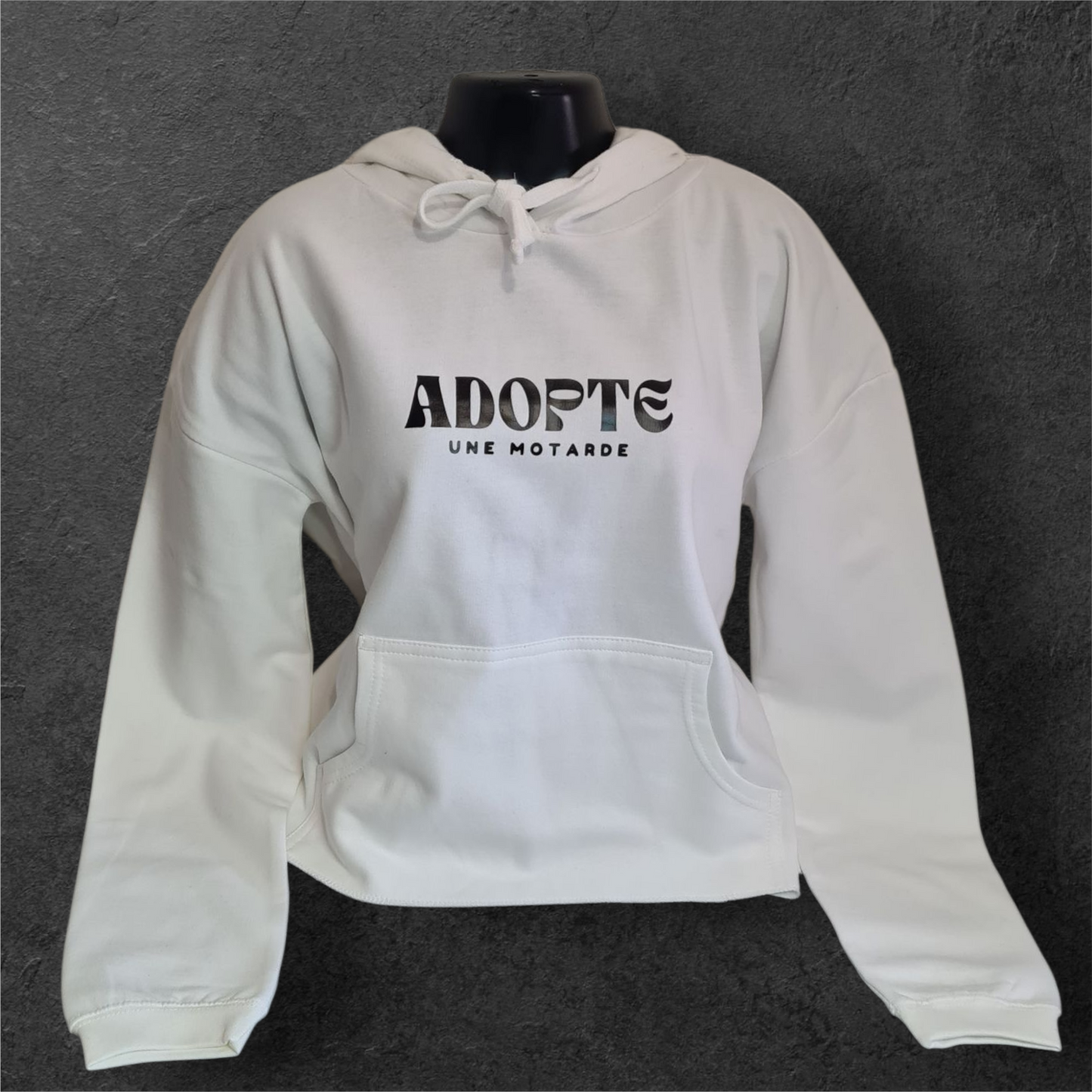 Sweat à capuche court " Adopte une motarde "