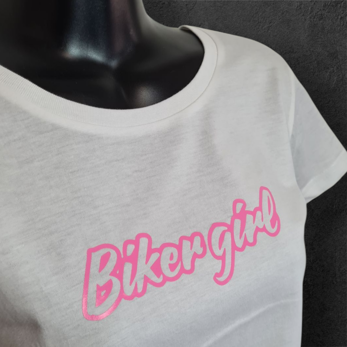 T-shirt blanc femme à manche courte " Biker girl " pour motarde