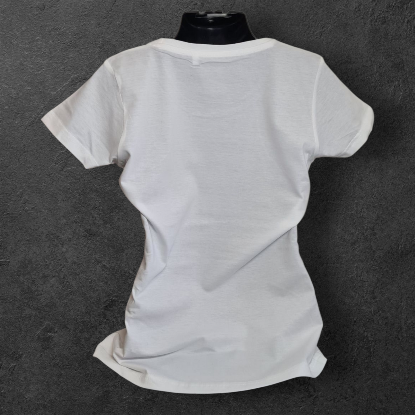 T-shirt blanc femme à manche courte carbone " Motarde et fêtarde " humour