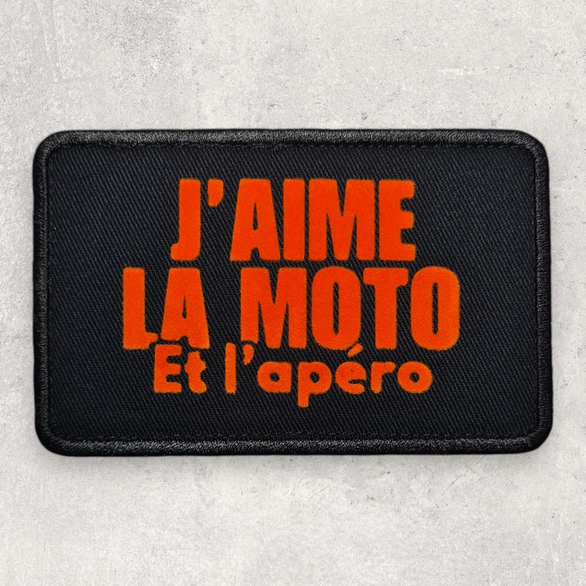 Patch amovible " J'aime la moto et l'apéro "
