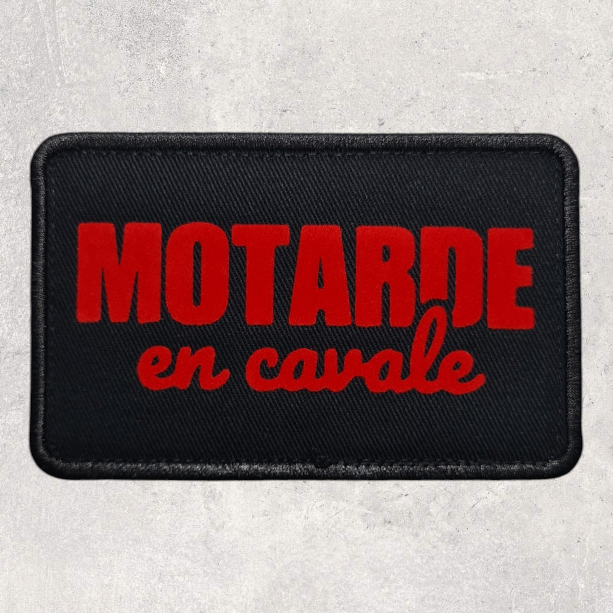 Patch amovible " Motarde en cavale "