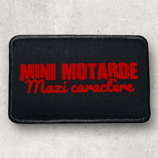 Patch amovible " Mini motarde maxi caractère "