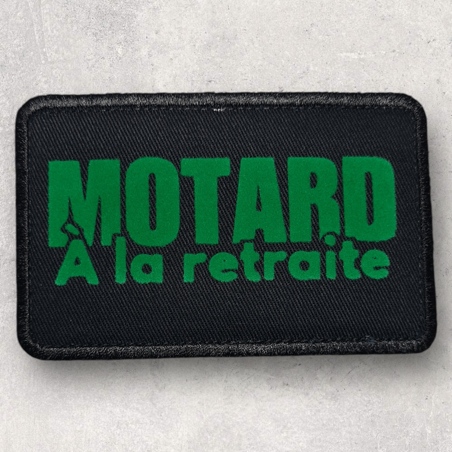 Patch amovible " Motard à la retraite "