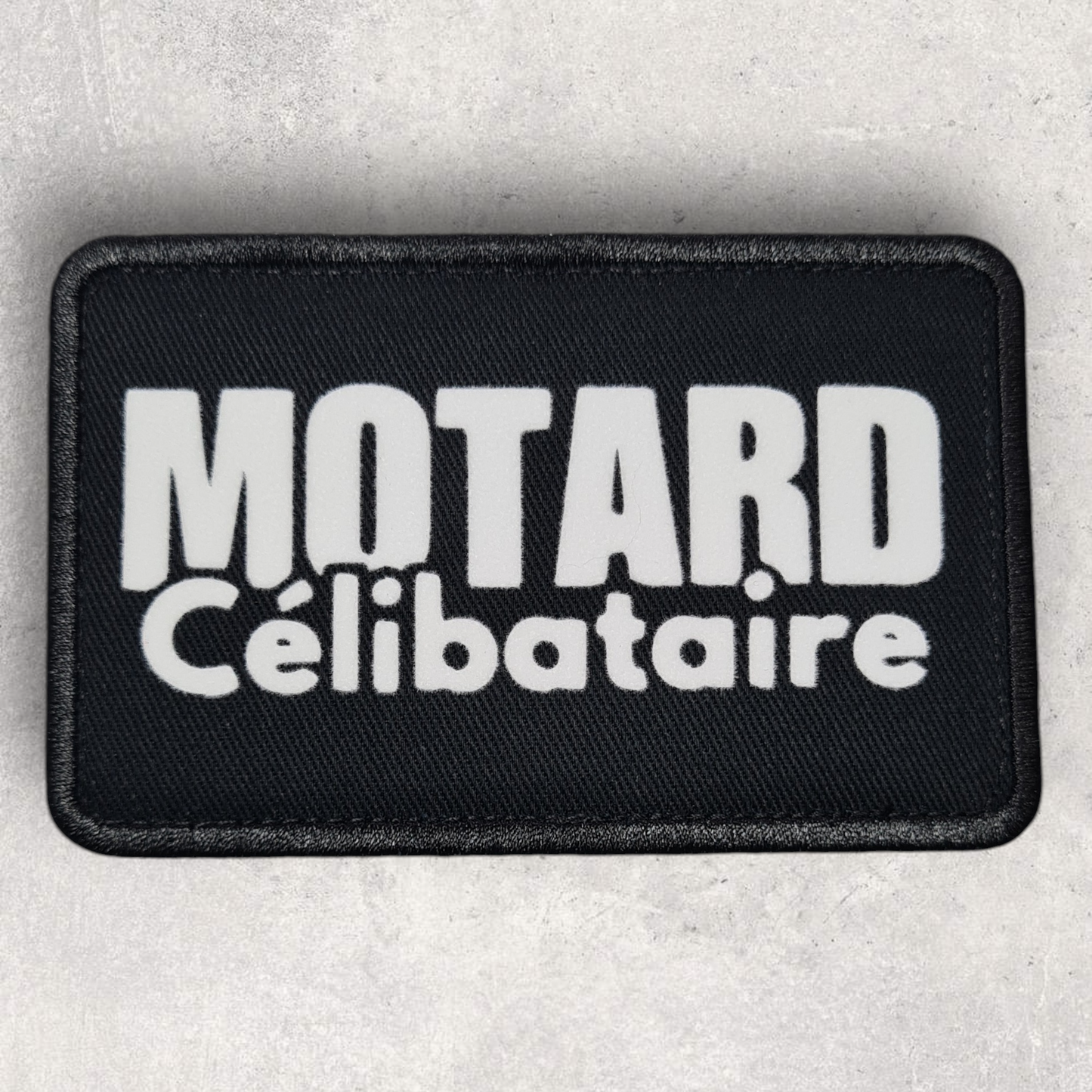 Patch amovible " Motard célibataire "