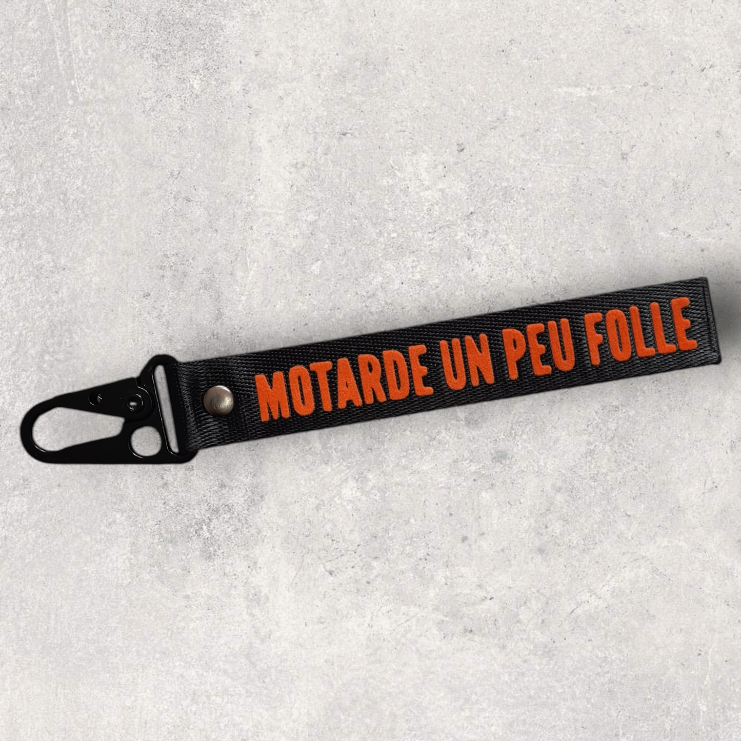 Porte-clés " Motarde un peu folle "