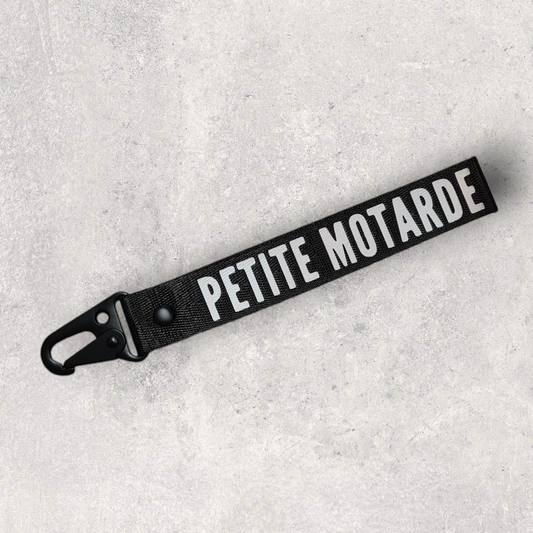 Porte-clés " Petite motarde " gris argenté