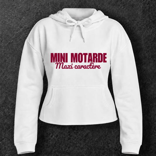 Sweat à capuche court " Mini motarde maxi caractère " rose velours