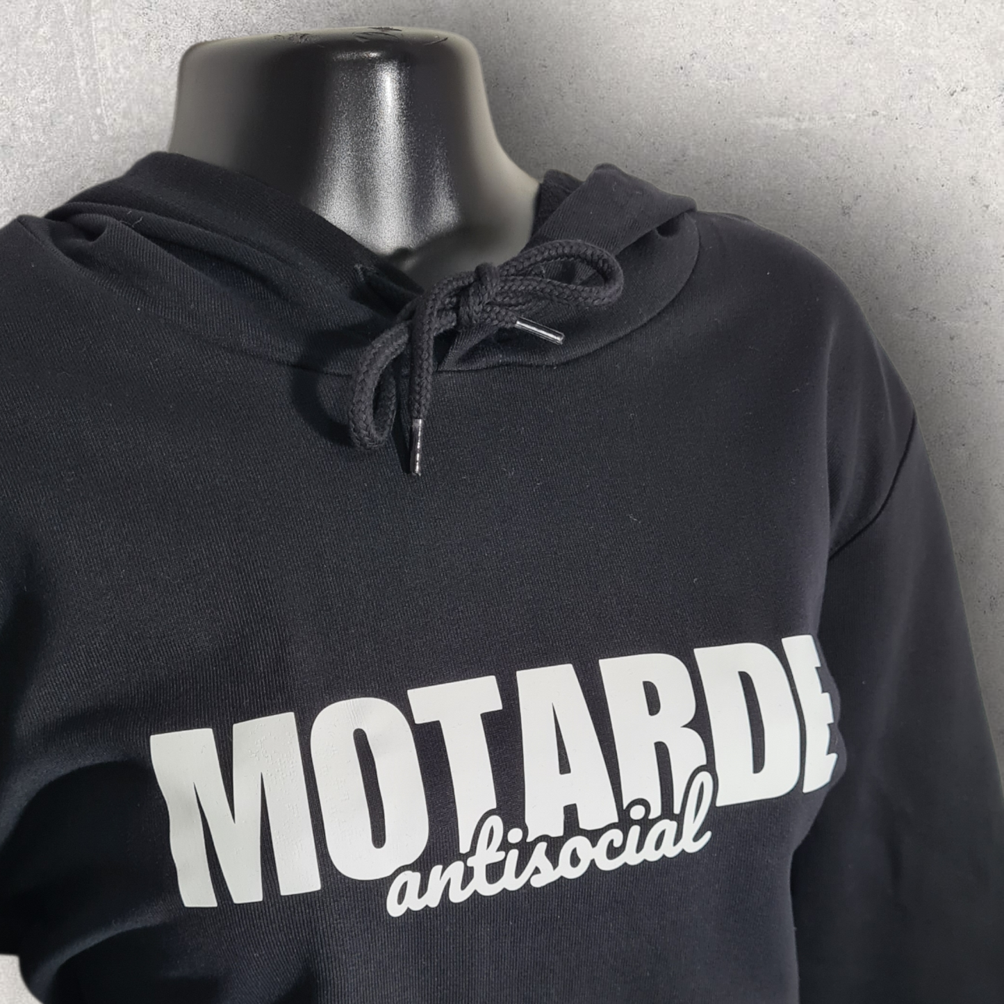 Sweat noir à capuche " Motarde antisocial "
