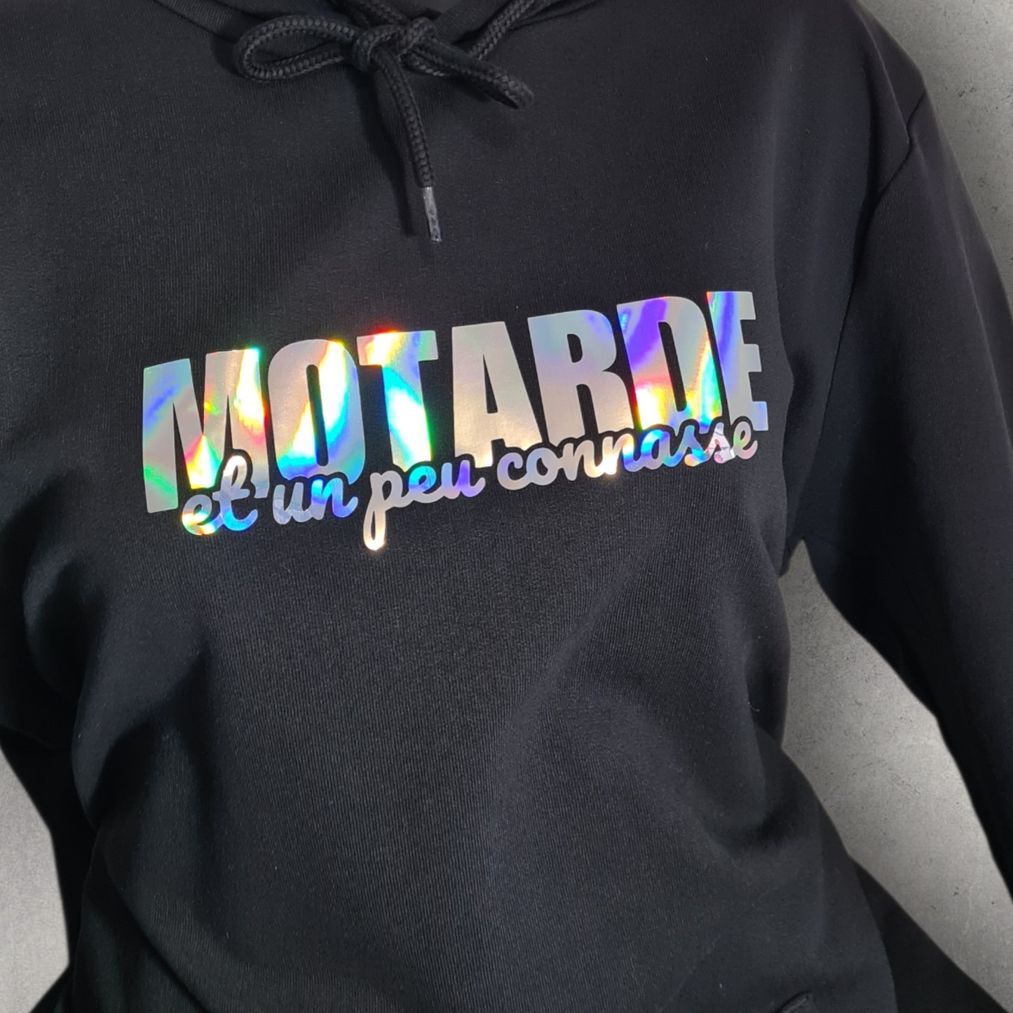 Sweat à capuche noir " Motarde et un peu connasse "