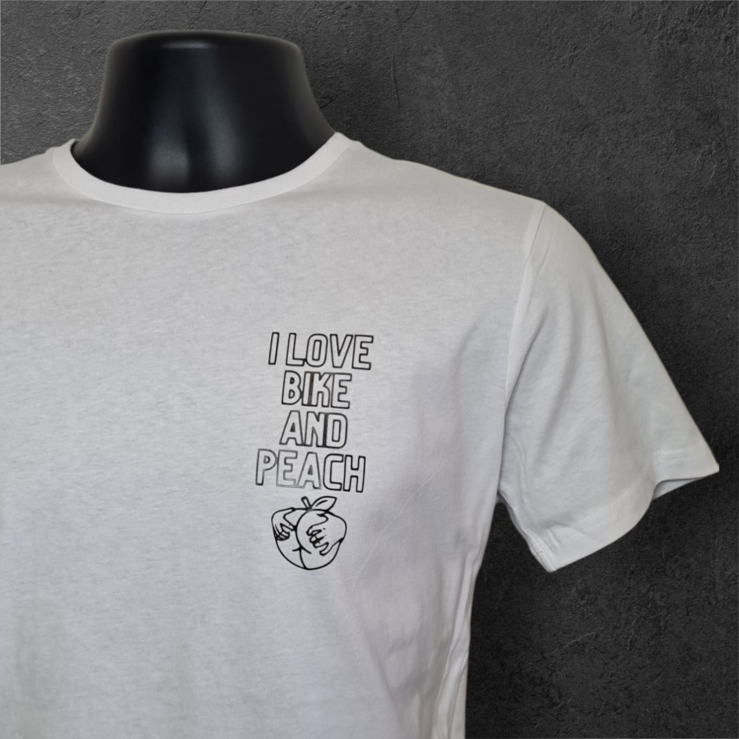 T-shirt blanc à manche courte homme " I love bike and peach " pour motard