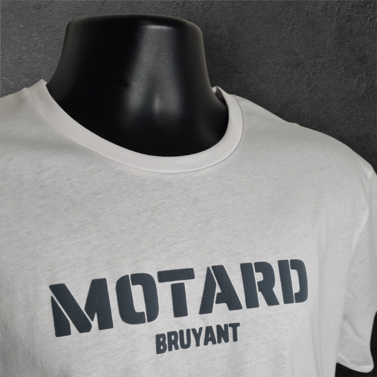 T-shirt blanc " Motard bruyant " gris velours