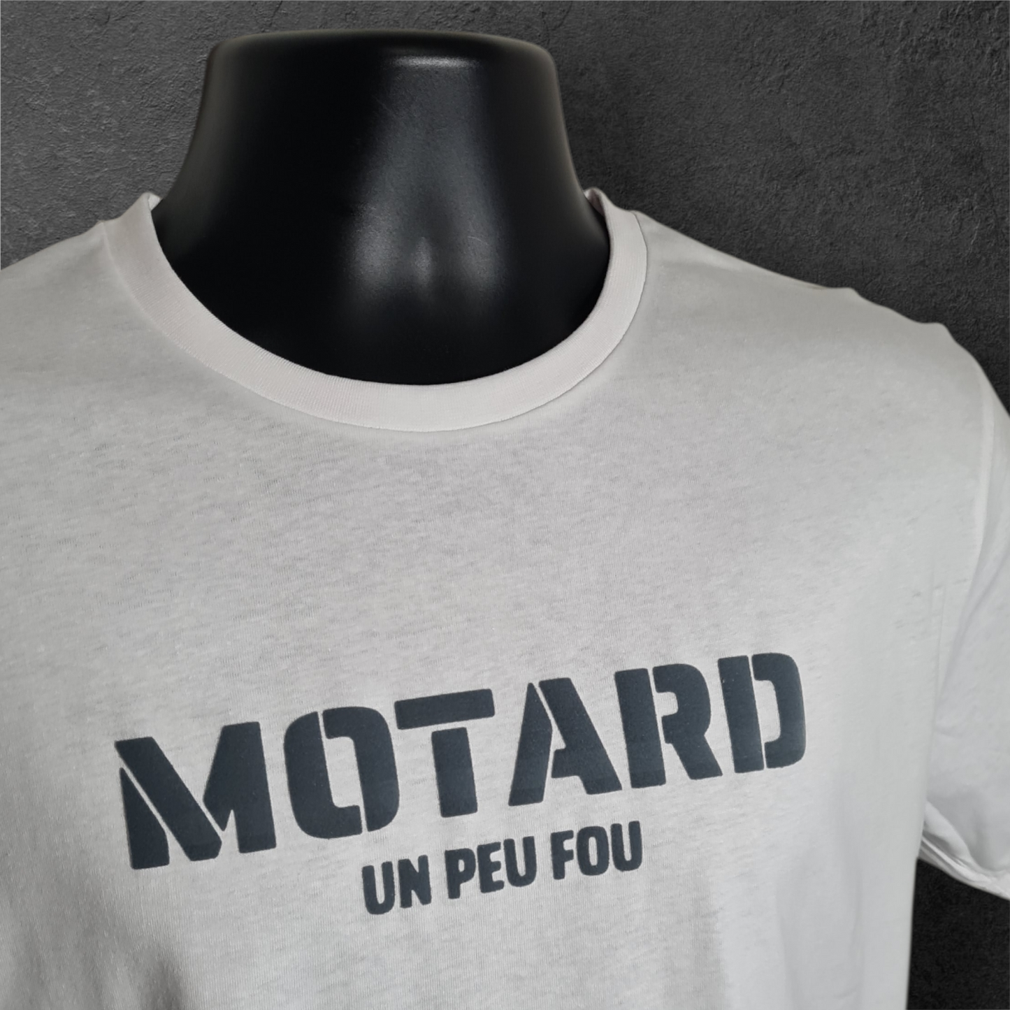 T-shirt blanc " Motard un peu flou " gris velours